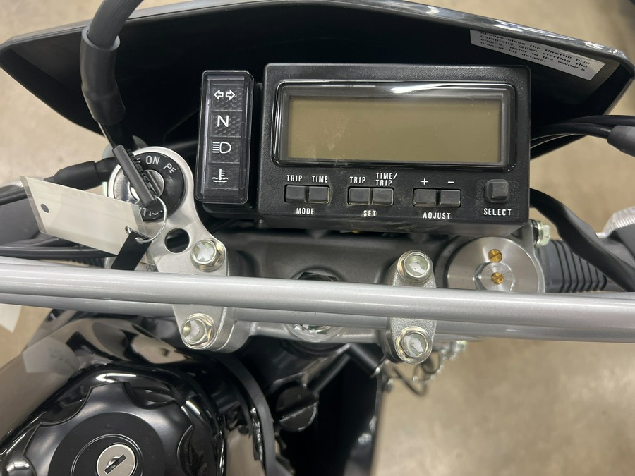 2024 Suzuki DR-Z 400S Base