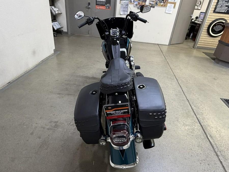 2026 Harley-Davidson® FLHC - Heritage Classic