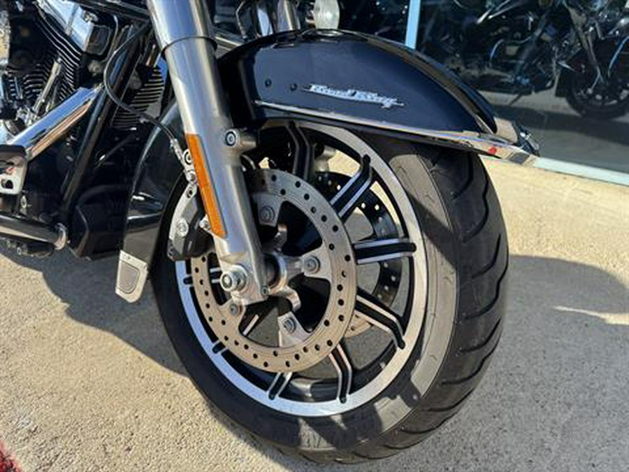 2015 Harley-Davidson Road King®