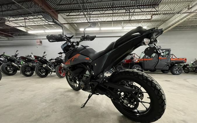 2022 KTM 390 Adventure