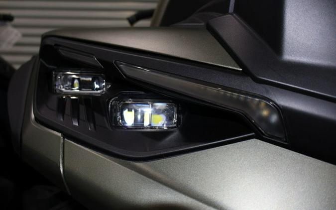 2026 Can-Am Outlander X mr 1000R Loft Green Satin