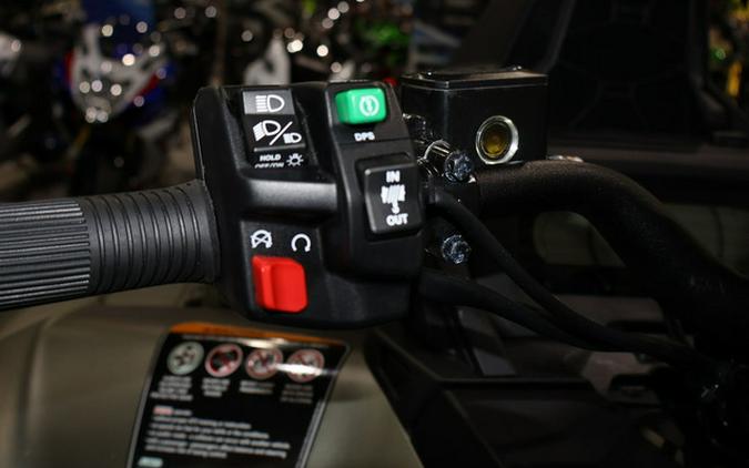 2026 Can-Am Outlander X mr 1000R Loft Green Satin