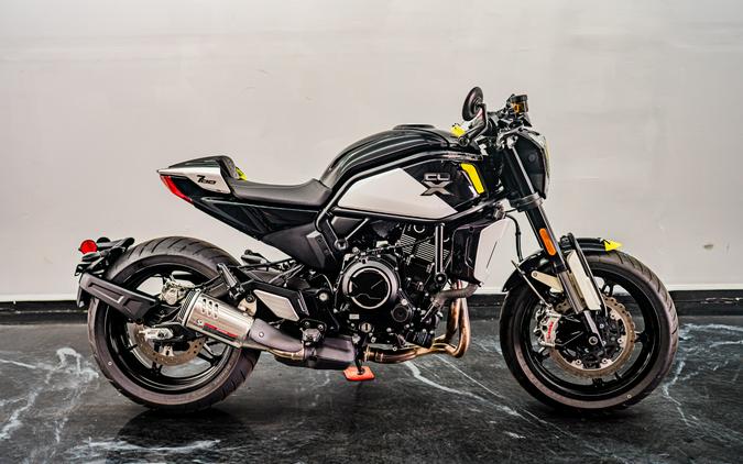 2024 CFMOTO 700CL-X