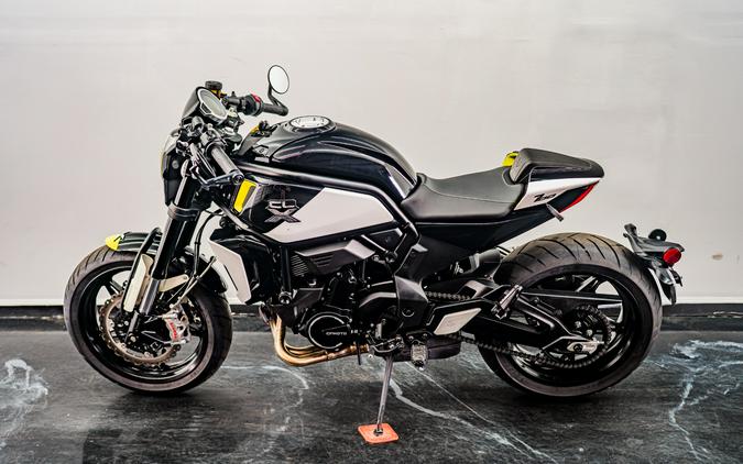 2024 CFMOTO 700CL-X