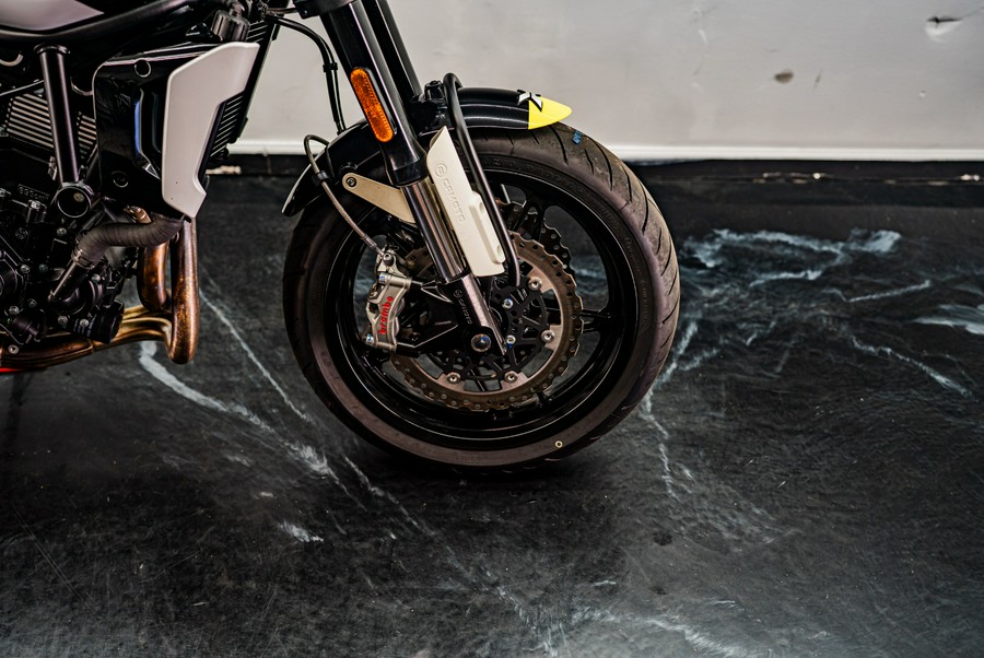 2024 CFMOTO 700CL-X