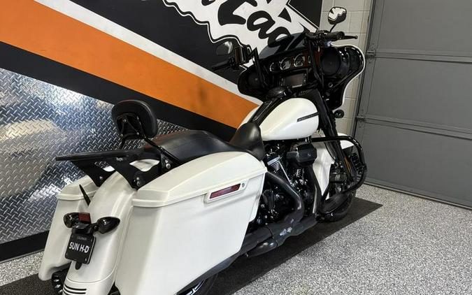 2018 Harley-Davidson® FLHXS - Street Glide® Special