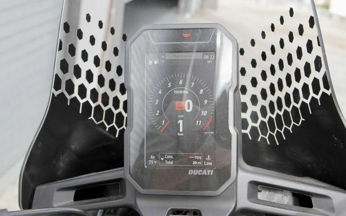 2025 Ducati DesertX 937