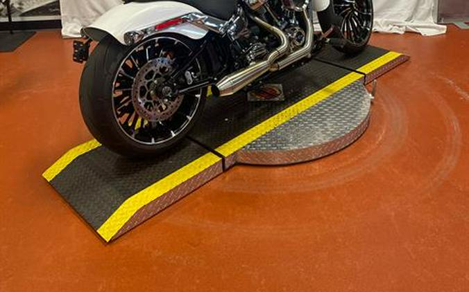 2024 Harley-Davidson Breakout®