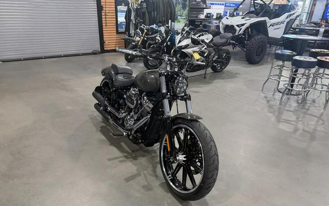 2019 Harley-Davidson® FXBRS - Softail® Breakout® 114
