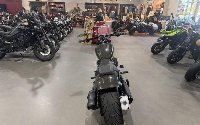 2019 Harley-Davidson® FXBRS - Softail® Breakout® 114