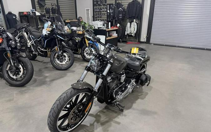 2019 Harley-Davidson® FXBRS - Softail® Breakout® 114
