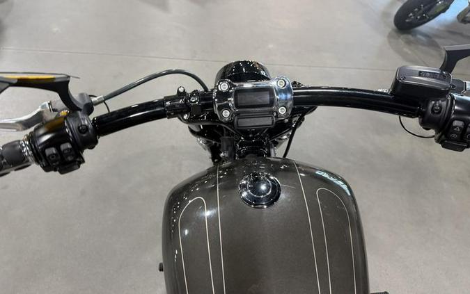 2019 Harley-Davidson® FXBRS - Softail® Breakout® 114