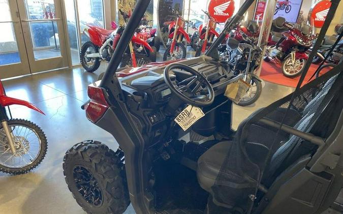 2024 Can-Am® Defender MAX XT HD9