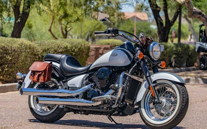 2021 Kawasaki Vulcan® 900 Classic