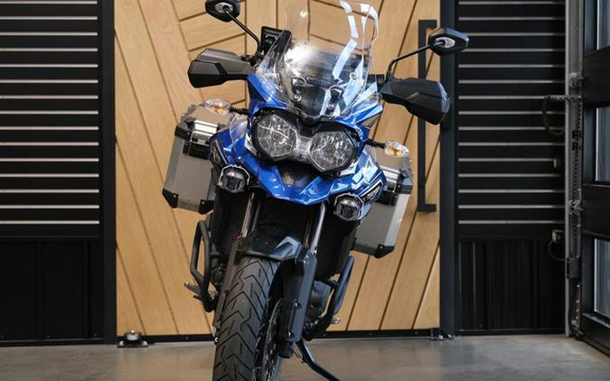 2017 Triumph Tiger Explorer XCA LucerneBlue