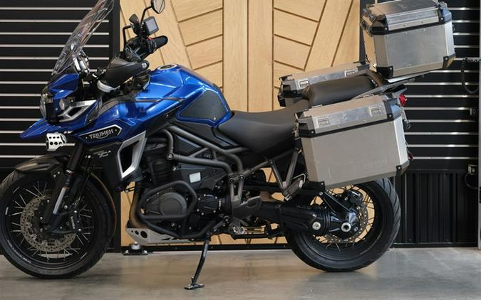 2017 Triumph Tiger Explorer XCA LucerneBlue