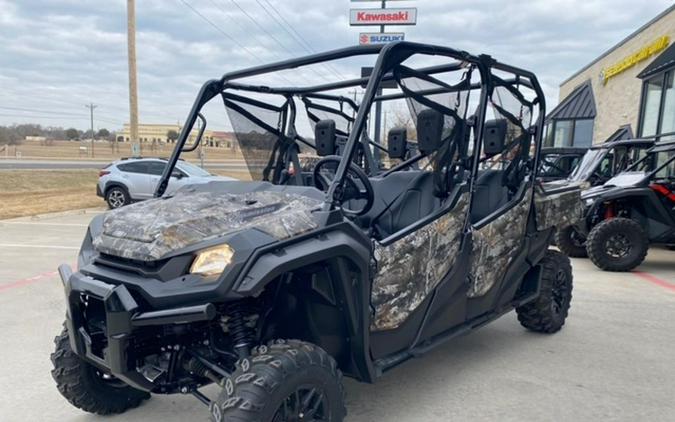 2025 Honda® PIONEER 1000-6 DLX CREW DELUXE