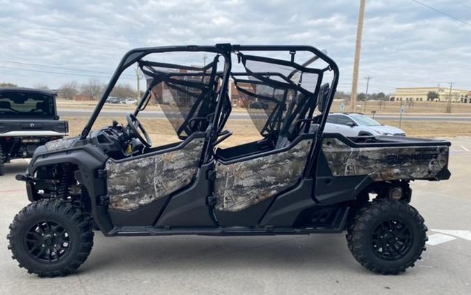 2025 Honda® PIONEER 1000-6 DLX CREW DELUXE