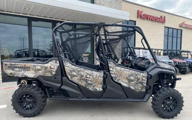 2025 Honda® PIONEER 1000-6 DLX CREW DELUXE