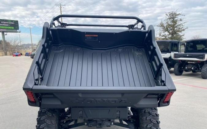 2025 Honda® PIONEER 1000-6 DLX CREW DELUXE