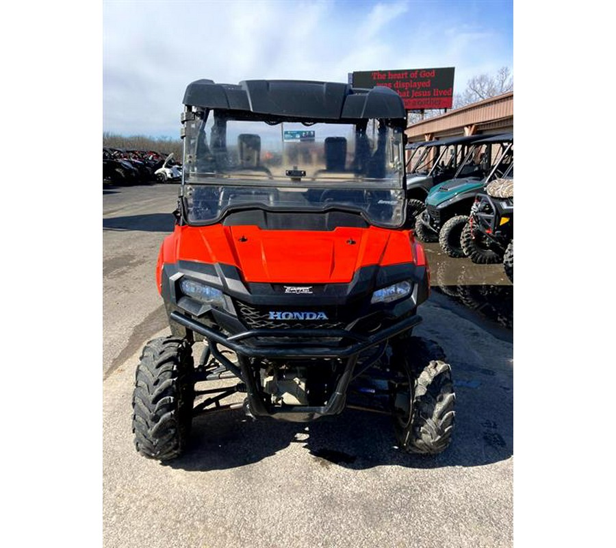 2018 Honda Pioneer 700-4 Deluxe