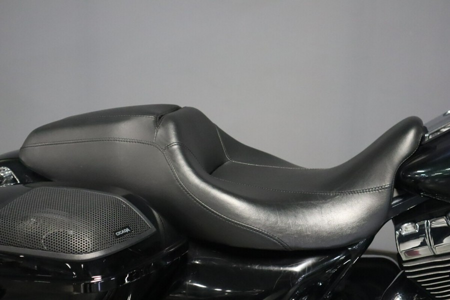 2011 Harley-Davidson Street Glide FLHX