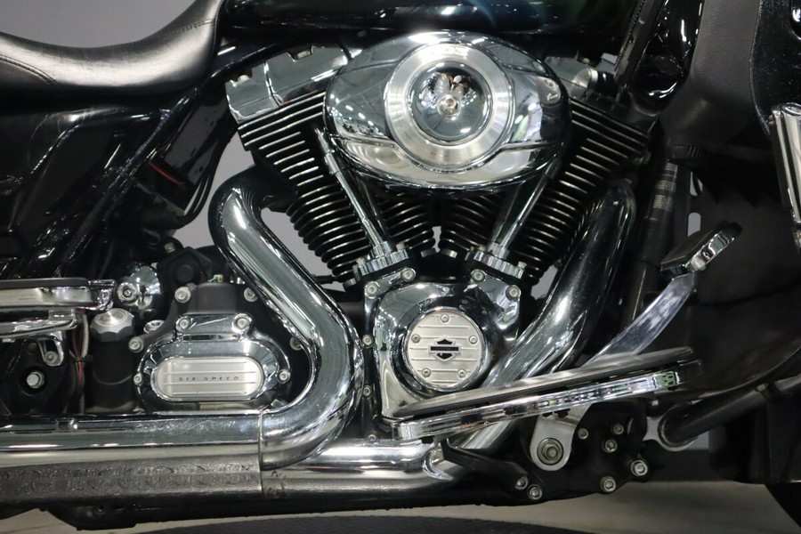 2011 Harley-Davidson Street Glide FLHX