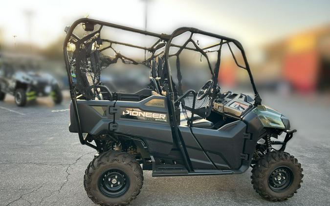 2023 Honda PIONEER 700