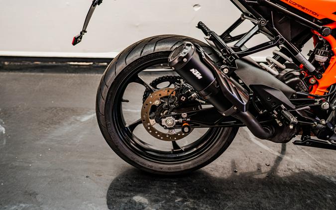 2023 KTM RC 390