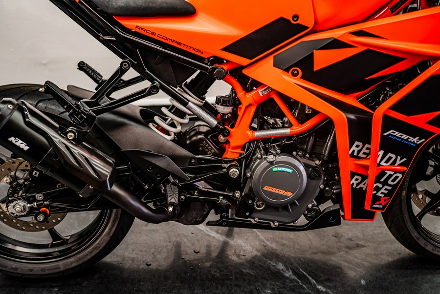 2023 KTM RC 390