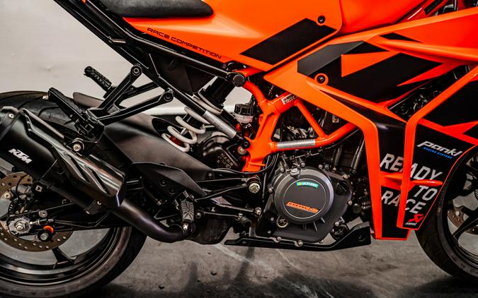 2023 KTM RC 390