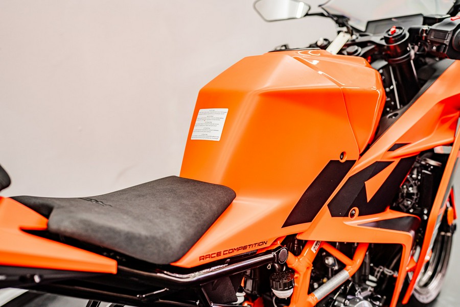 2023 KTM RC 390