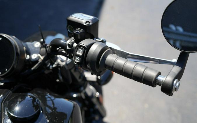 2025 Indian Motorcycle® Scout® Bobber Limited +Tech Black Metallic