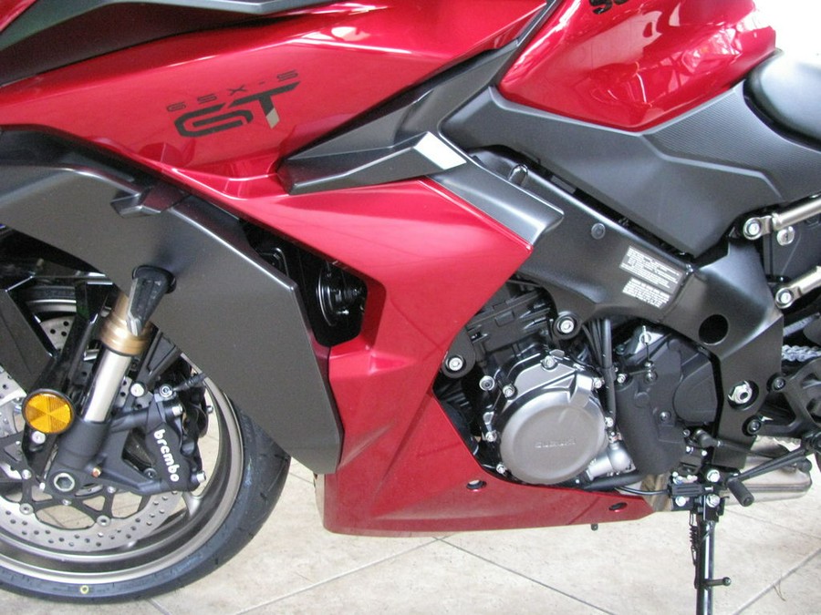 2024 Suzuki GSX-S1000GT Plus