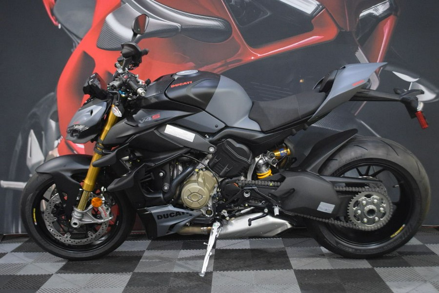 2024 Ducati Streetfighter V4 S Grey & Black