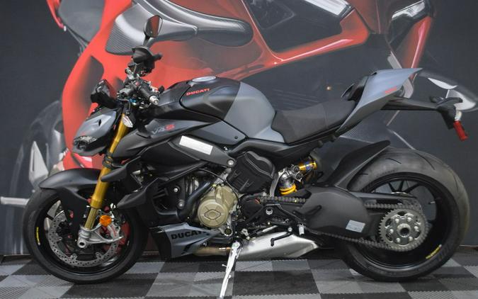 2024 Ducati Streetfighter V4 S Grey & Black