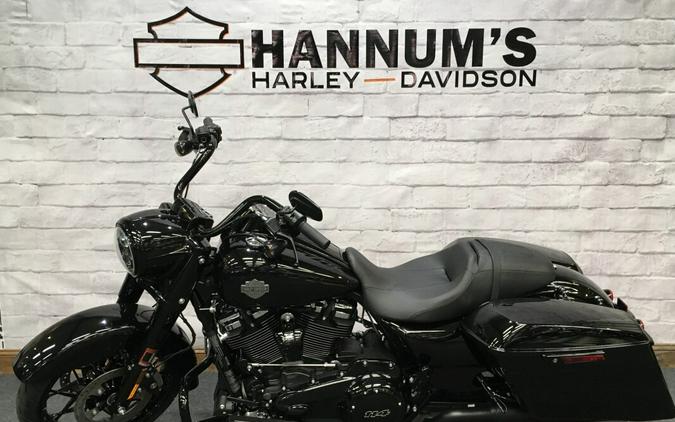 2024 Harley-Davidson Road King Special Vivid Black FLHRXS