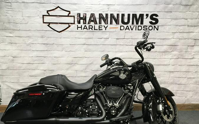 2024 Harley-Davidson Road King Special Vivid Black FLHRXS