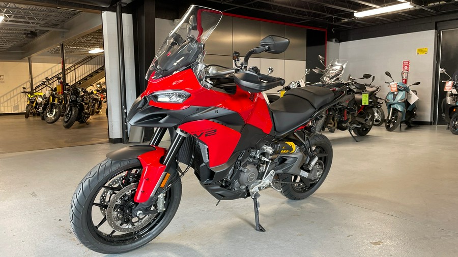 2025 Ducati Multistrada V2 *DEMO*