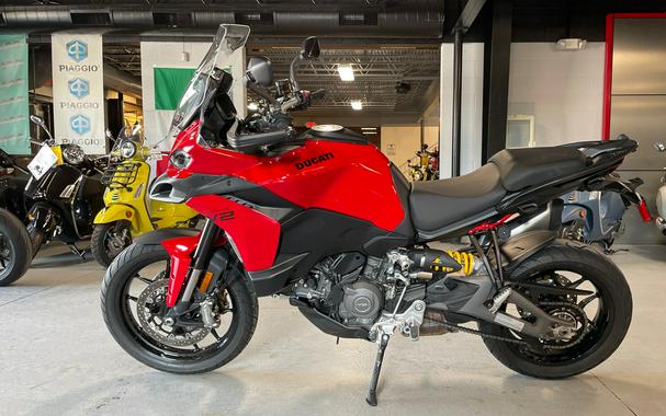 2025 Ducati Multistrada V2 *DEMO*