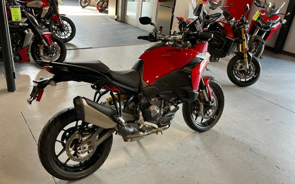 2025 Ducati Multistrada V2 *DEMO*