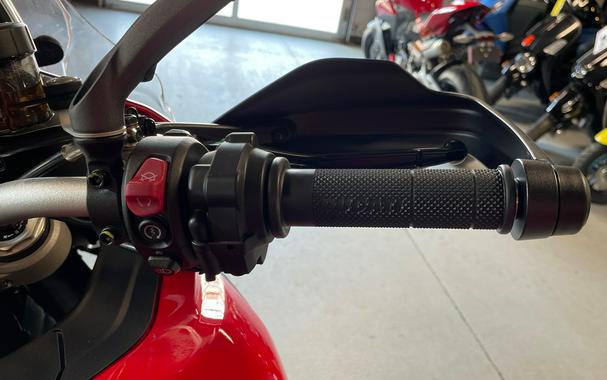 2025 Ducati Multistrada V2 *DEMO*