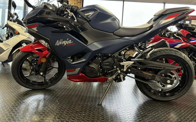 2026 Kawasaki Ninja® 500 ABS Metallic Matte Twilight Blue