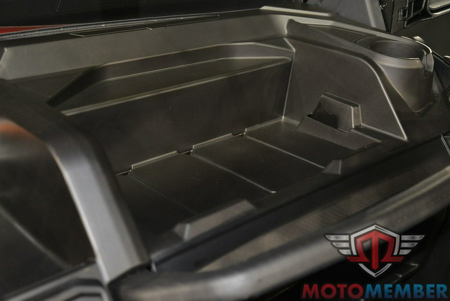 2025 Can-Am Defender DPS HD10