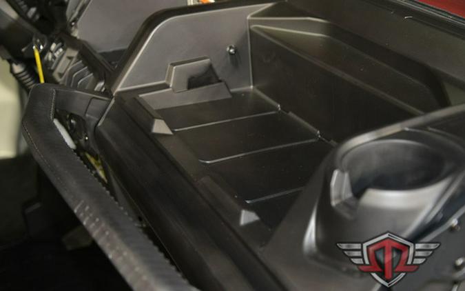 2025 Can-Am Defender DPS HD10