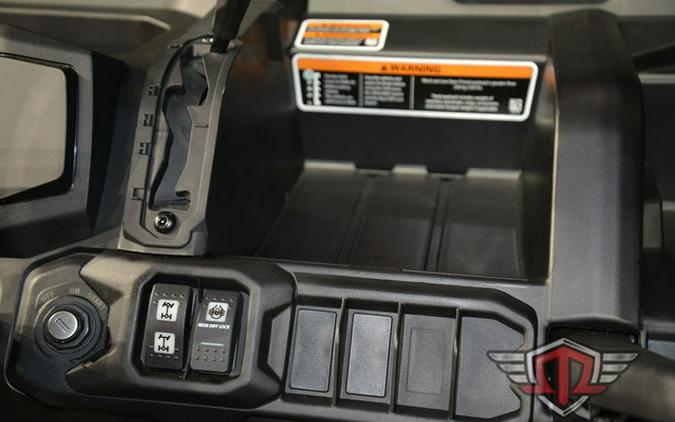 2025 Can-Am Defender DPS HD10