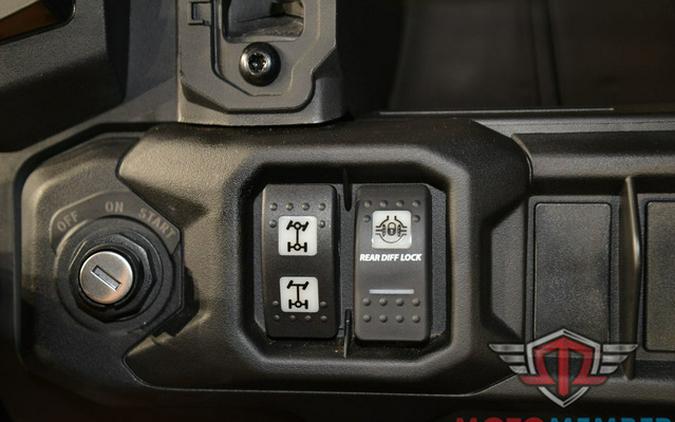 2025 Can-Am Defender DPS HD10