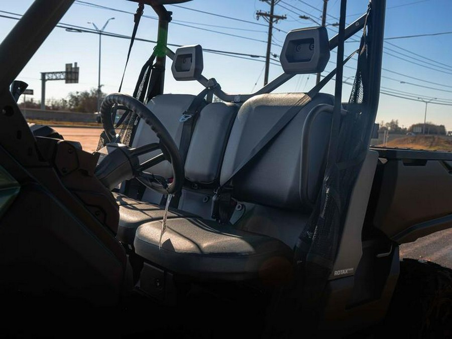 2026 Can-Am® Defender DPS HD7 Compass Green