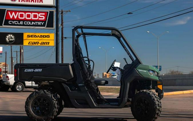 2026 Can-Am® Defender DPS HD7 Compass Green