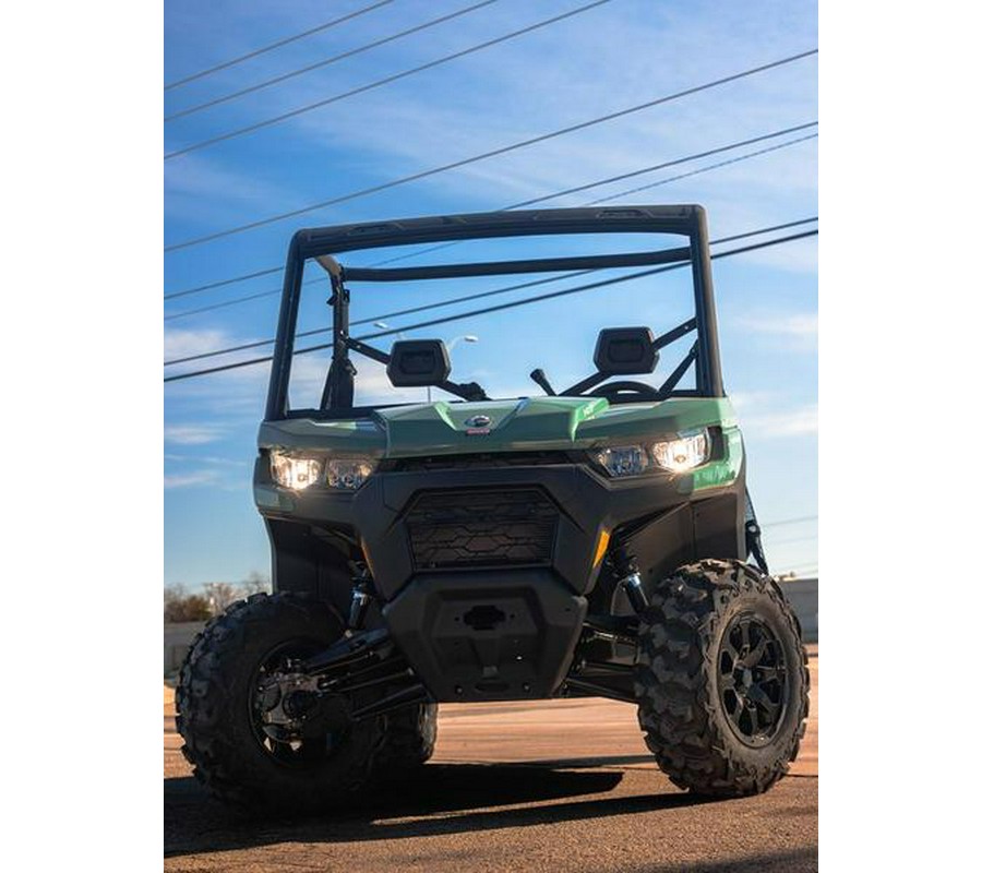 2026 Can-Am® Defender DPS HD7 Compass Green